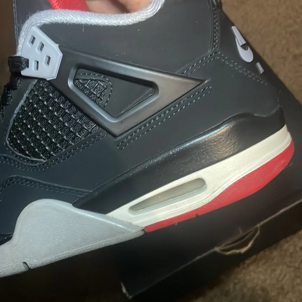 Air Jordan 4 Retro black/cement grey (2019)- GS 5.5